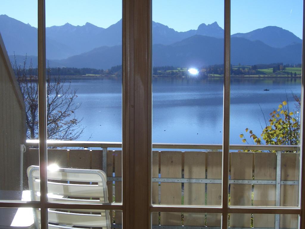 Gaestehaus Guggomos "Hopfen Am See" Fussen Phòng bức ảnh